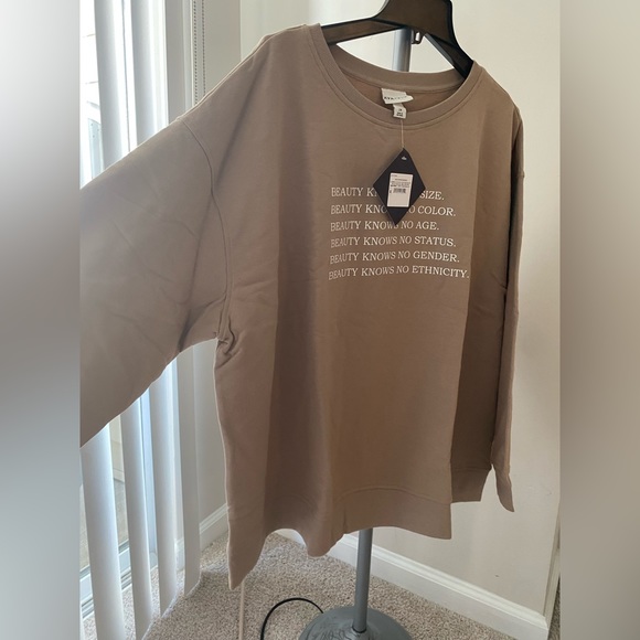 Ava & Viv NWT Tan Sweatshirt with Beauty Quote - Picture 5 of 7